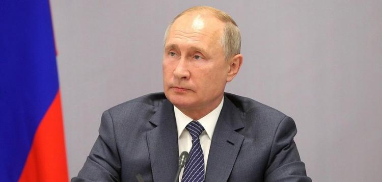 Путин удостоил Аллахшукюра Пашазаде знаком отличия

