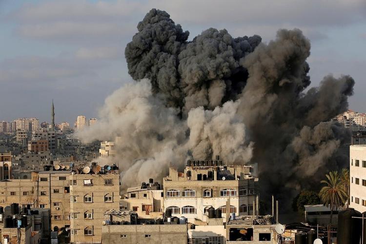 Армия Израиля возобновила обстрелы Сектора Газа