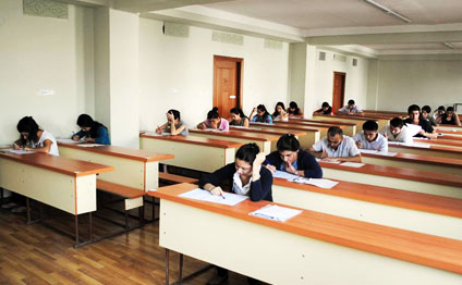 В Азербайджане состоится тестовый экзамен для желающих работать в органах миграции
