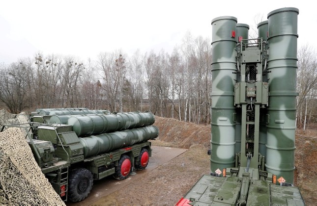Турция весной введет в строй российские С-400