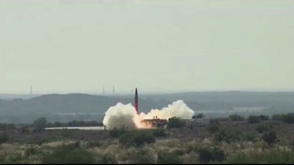 Пакистан успешно испытал ракету "Шахин-1"
