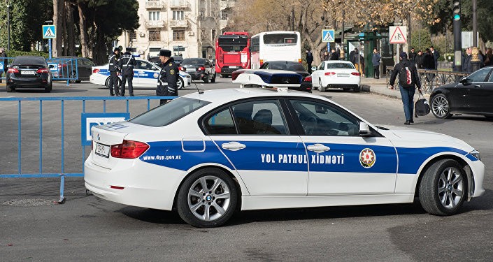 Дорожная полиция Баку обратилась к водителям в связи с изменением погодных условий
