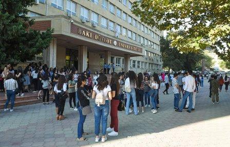 Стали известны имена двух других пострадавших от отравления студенток в Баку