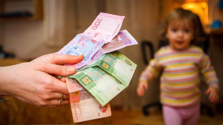 В Гскомитете Азербайджана обсуждается вопрос о выплате денег домохозяйкам