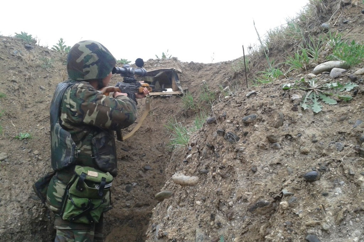 ВС Армении стреляли по позициям ВС Азербайджана из снайперских винтовок