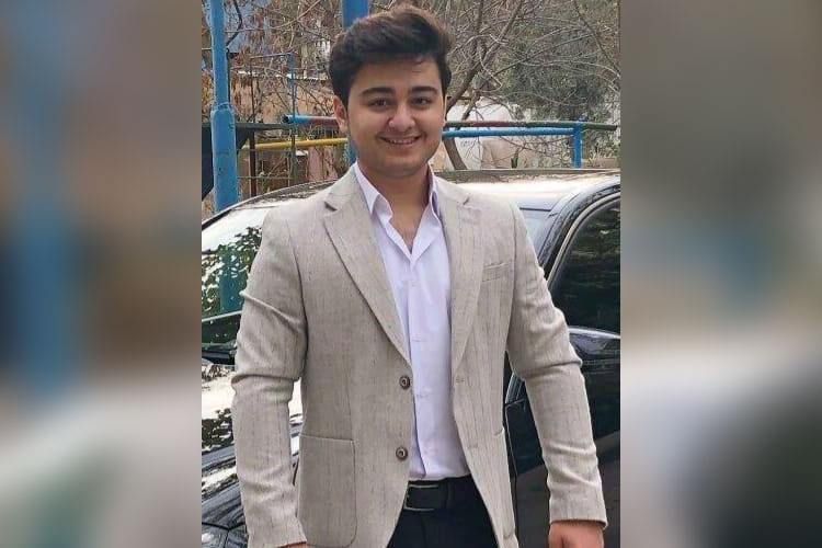 В Баку студент совершил ДТП и скончался