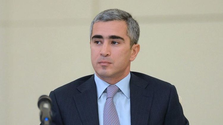 Анар Алекберов освобожден от должности помощника первого вице-президента Азербайджана
