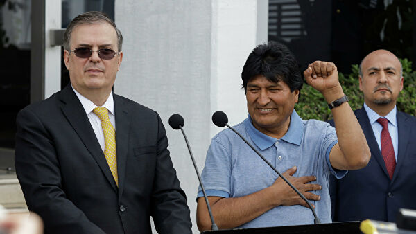 В Боливии подтвердили «синий формуляр» Интерпола на Моралеса