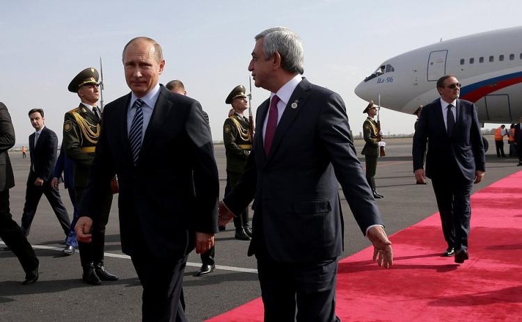 Президент России Владимир Путин прибыл в Ереван