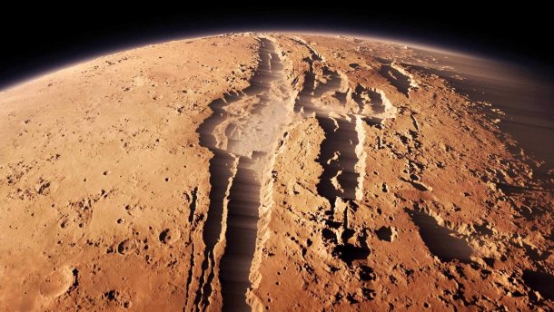 Бывший ученый NASA заявил о существовании следов жизни на Марсе

