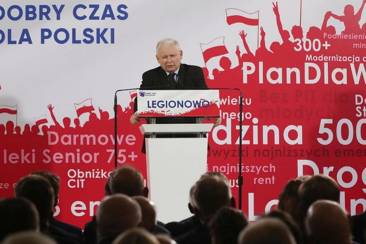 Партия Качиньского выиграла выборы в Польше