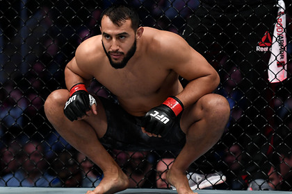 Непобедимый американец бросил вызов лучшему бойцу UFC
