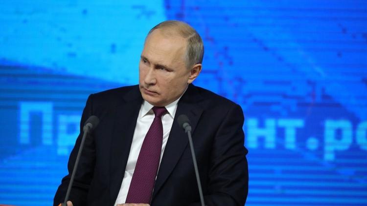 Путин обвинил Запад в шантаже стран Африки