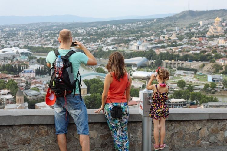 Поток туристов в Азербайджан возрос на 10%
