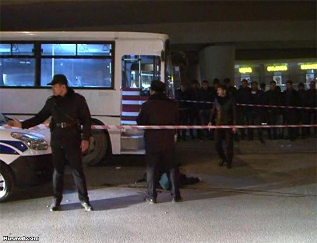 В Баку автобус насмерть сбил женщину