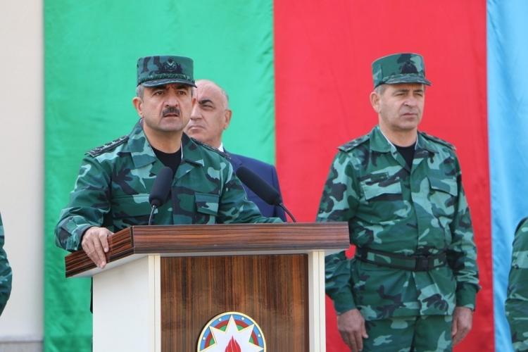 Начальник ГПС Азербайджана проверил состояние боевых пунктов на госгранице с Арменией - ФОТО
