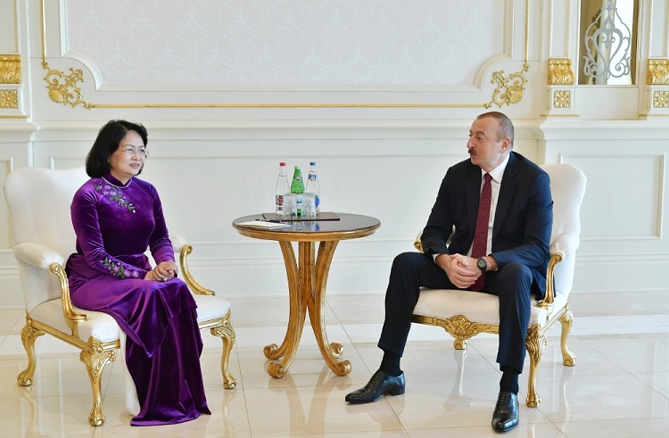 Президент Ильхам Алиев принял вице-президента Вьетнама
