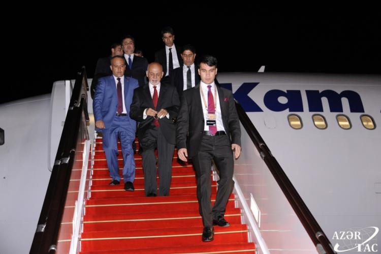 Президент Афганистана находится с визитом в Азербайджане