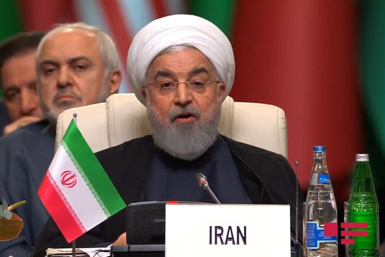 Рухани призвал участников саммита выступить против гегемонии США
