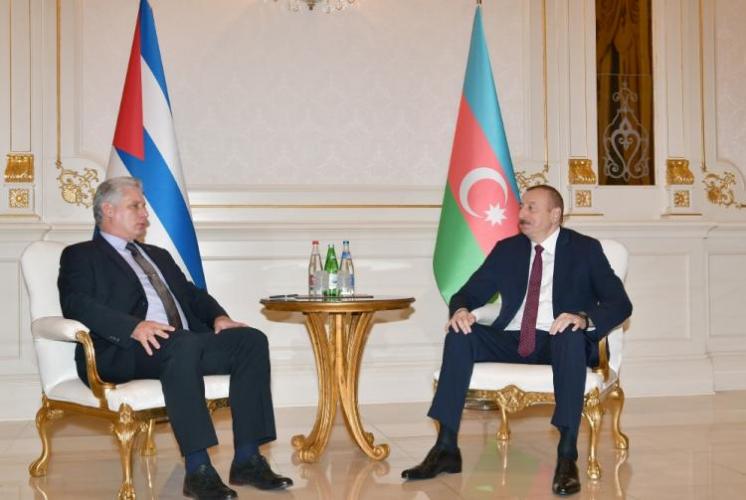 Президент Ильхам Алиев встретился с президентом Кубы