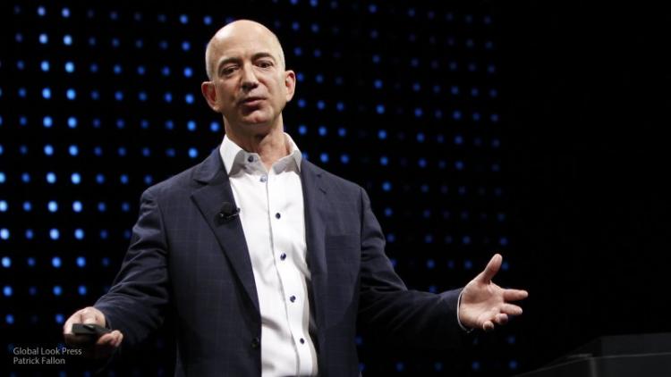 Основатель Amazon потерял 7 млрд. долларов за день

