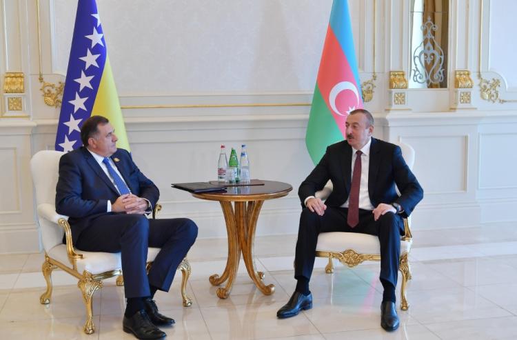 Ильхам Алиев встретился с председателем Президиума Боснии и Герцеговины 