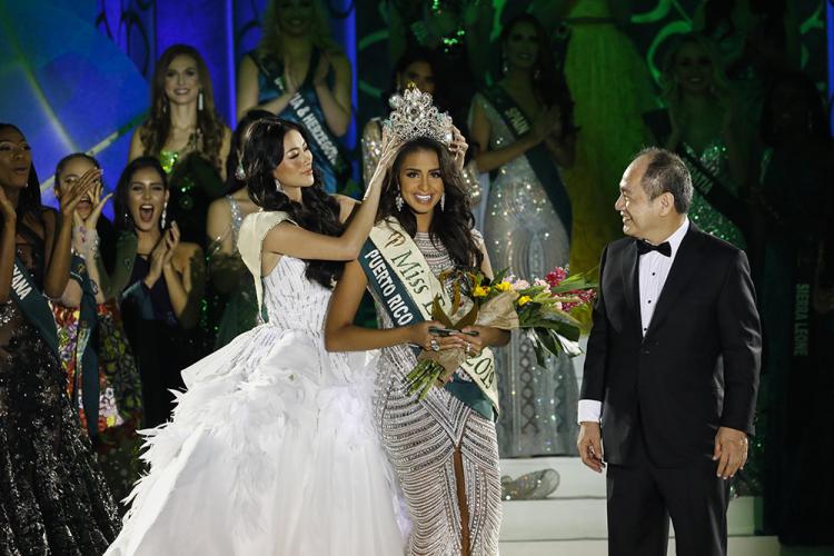 На Филиппинах выбрали победительницу конкурса красоты "Мисс Земля-2019"