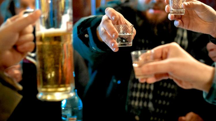 Ученые назвали причину тяги к алкоголю