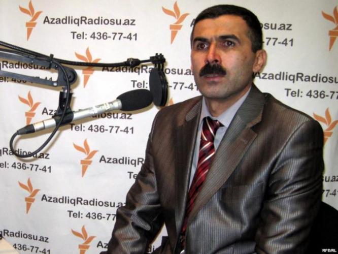 Минздрав Азербайджана о состоянии правозащитника Огтая Гюльалиева