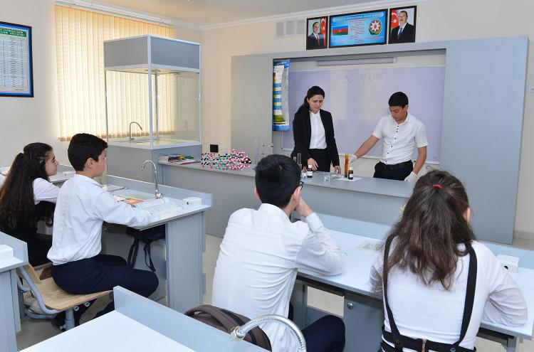 В регионах Азербайджана будут созданы лицейские классы