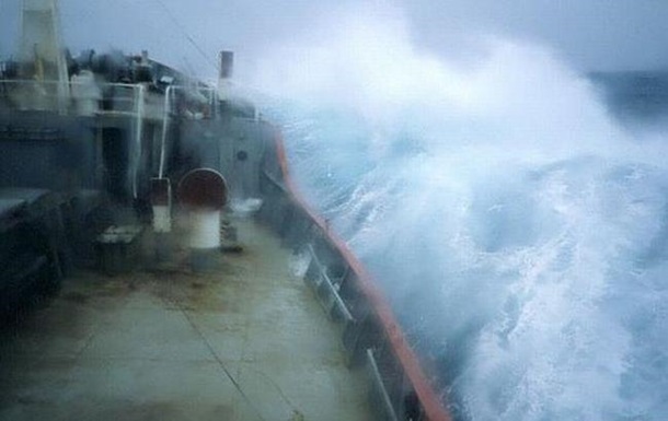 У берегов Турции утонуло грузовое судно
