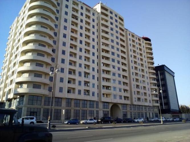 В Баку 243 семьи стали обладателями льготных квартир