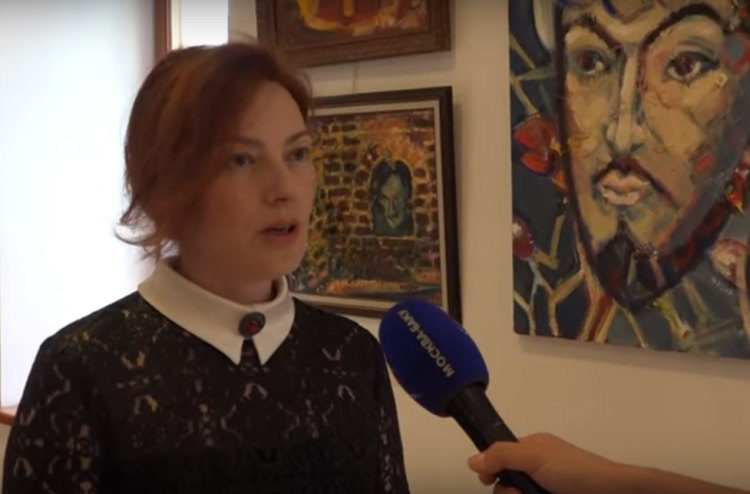 Российская художница представила в Москве портреты выдающихся азербайджанцев