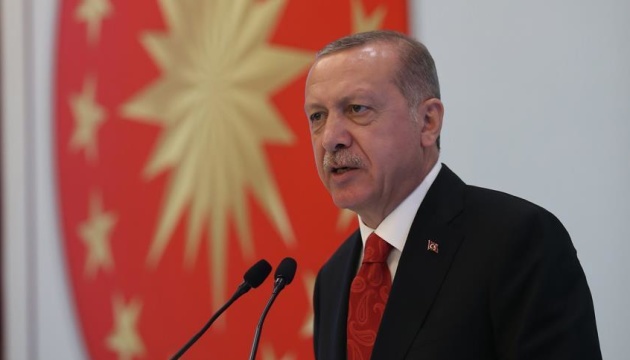 Эрдоган пригрозил Европе новой волной беженцев
