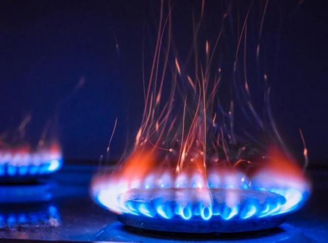 В ряде частей Баку и регионов Азербайджана приостановлена подача газа