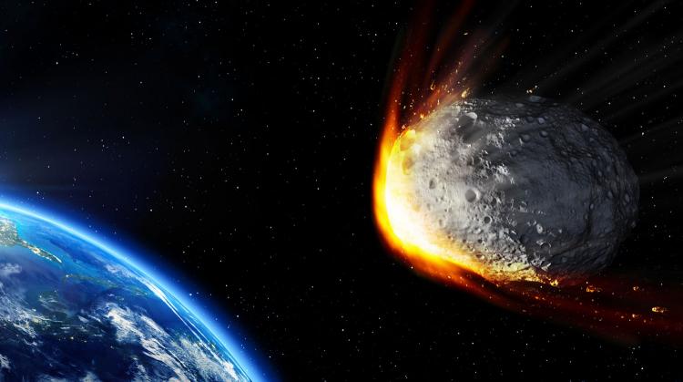 Два астероида пронесутся около Земли в выходные
