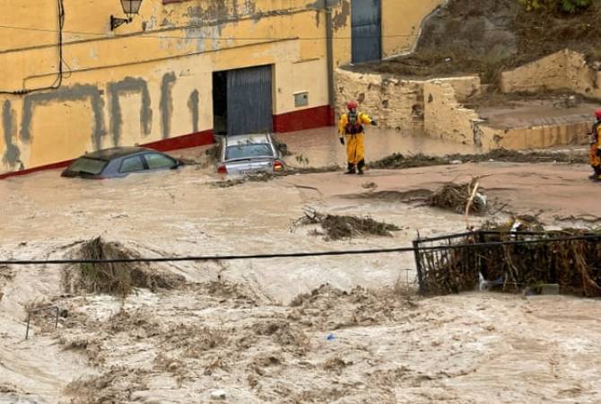 Число погибших из-за циклона в Испании возросло до четырех человек
