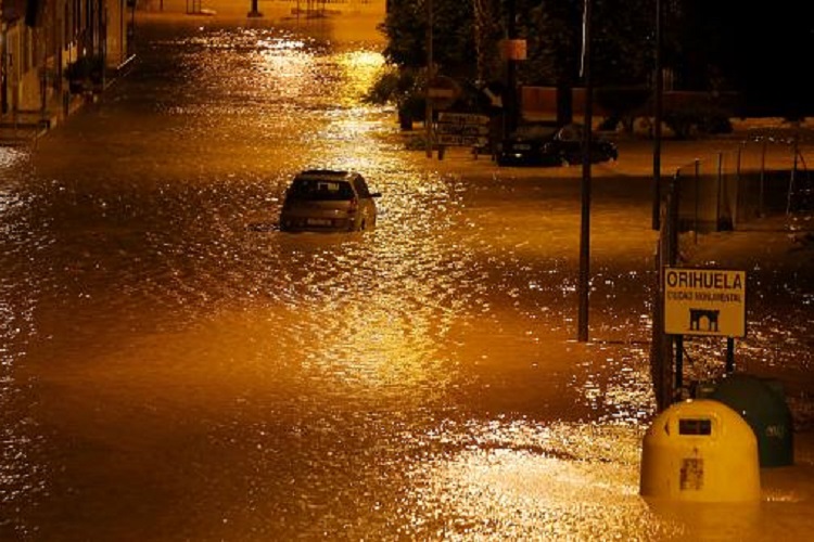 В Испании увеличилось число жертв наводнений 