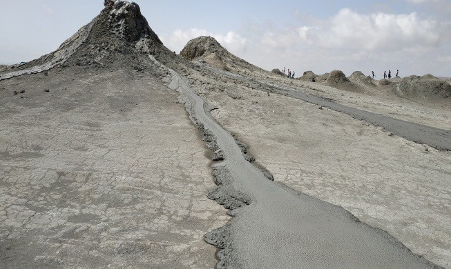 Азербайджанский ученый забил тревогу из-за грязевых вулканов