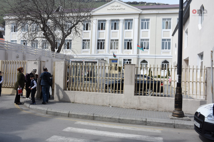 Министр образования Азербайджана назначил нового директора в школу №162
