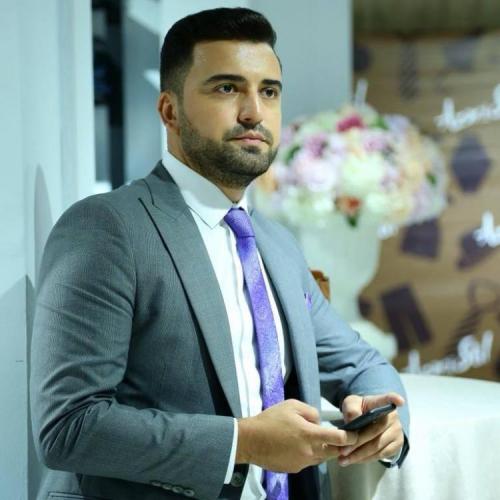 Азербайджанский телеведущий стал отцом