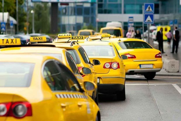В Баку оскорбленный таксистом гаишник отправлен на пенсию  