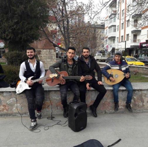 В Баку начинается отбор уличных музыкантов
