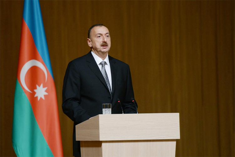Ильхам Алиев назначил послов Азербайджана в Мексике и Греции