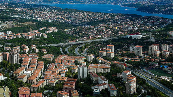 В результате землетрясения в Стамбуле повреждены около 500 зданий