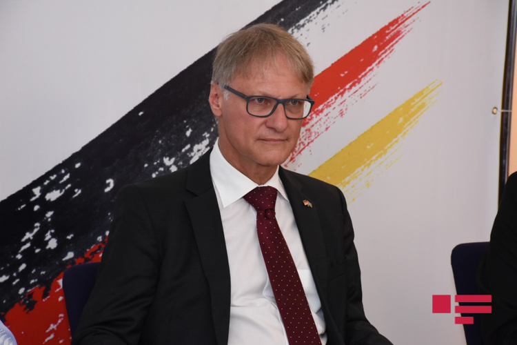 Посол Германии: "Нагорно-карабахский конфликт сложен"