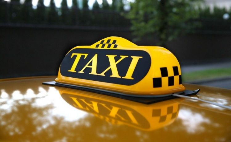 "Азербайджанские таксисты должны получить "Знак отличия" для свободного передвижения" - глава пресс-службы