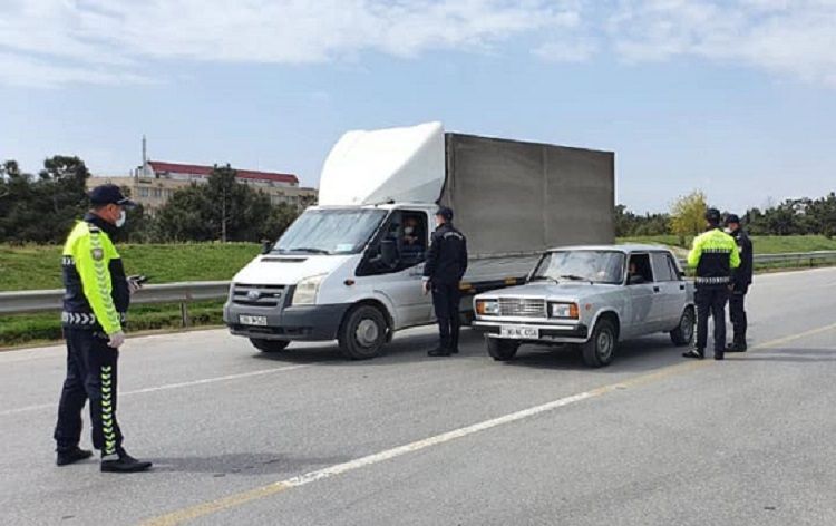 В Баку продолжаются мероприятия по борьбе с нарушителями карантинного режима - ВИДЕО