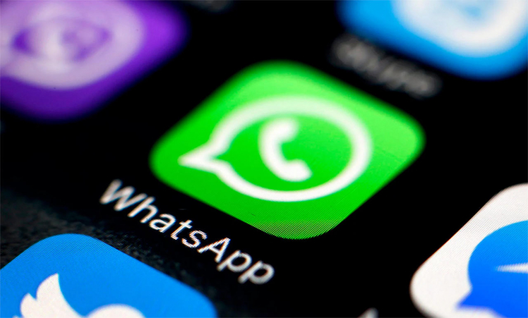 WhatsApp ввел ограничения на пересылку сообщений
