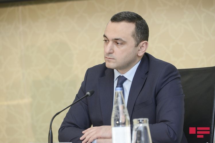 "В Азербайджане 37 инфицированных находятся в тяжелом состоянии"